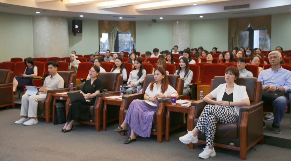 迎评促建 | 通识教育学院召开本科教育教学审核评估动员大会,统一思想、凝心聚力、全力以赴